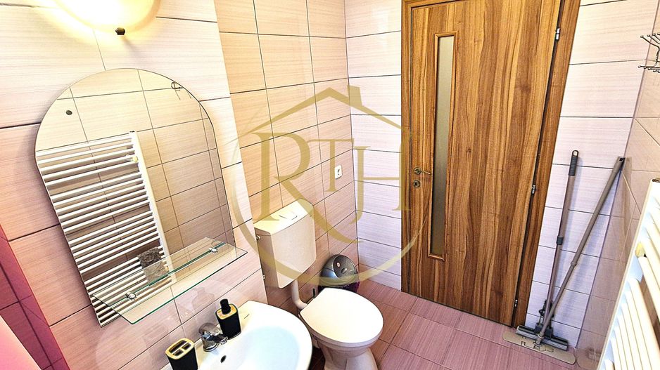 Oferim spre inchiriere apartament cu 2 camere, Zonă Spitalul Județean/Girocului. - Poză 15