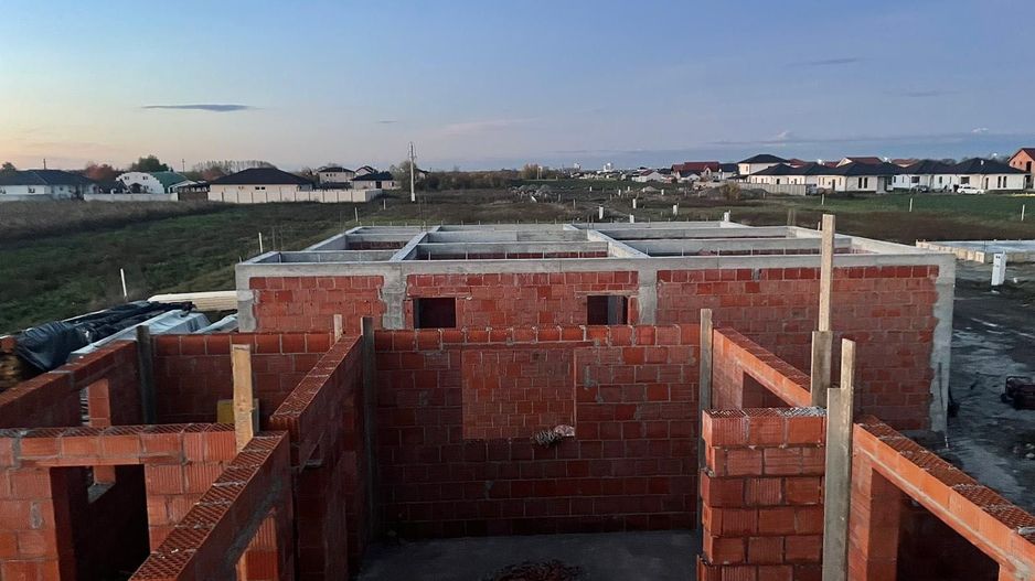 Casă de vânzare. - Poză 1