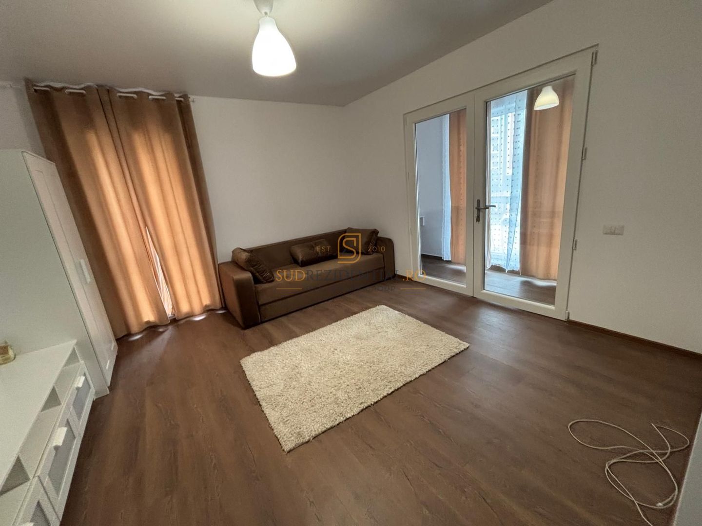 De inchiriat garsoniera spatioasa – Viva Residence, Drumul Jilavei - Poză 1