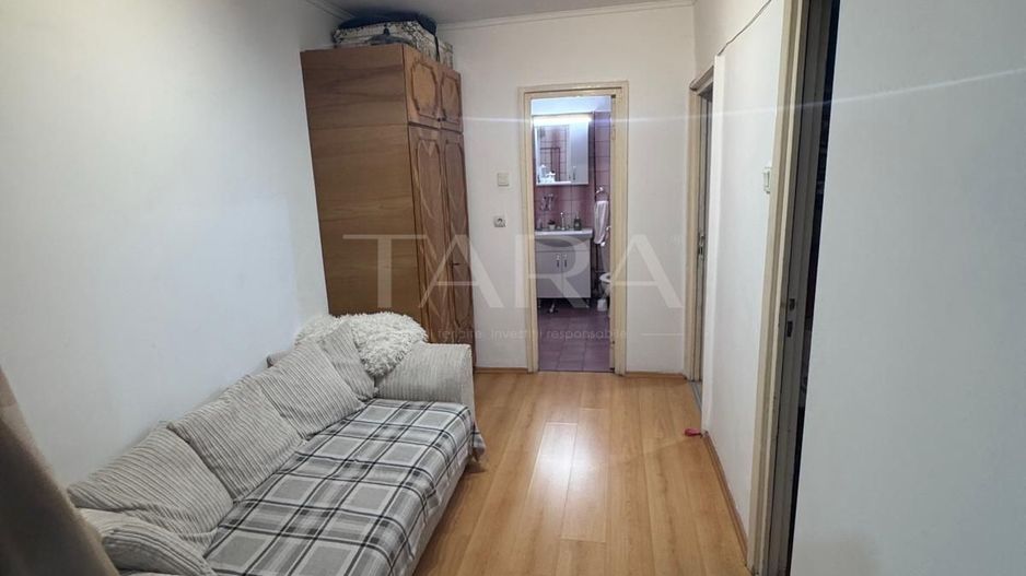 Apartament decomandat cu 3 camere, Zona Ion Meșter. - Poză 4