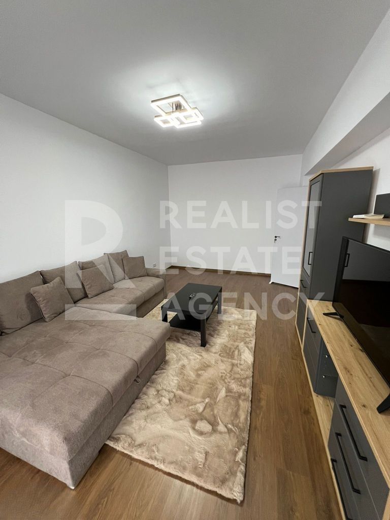 Vânzare, apartament 2 camere, zona Titan - Poză 3