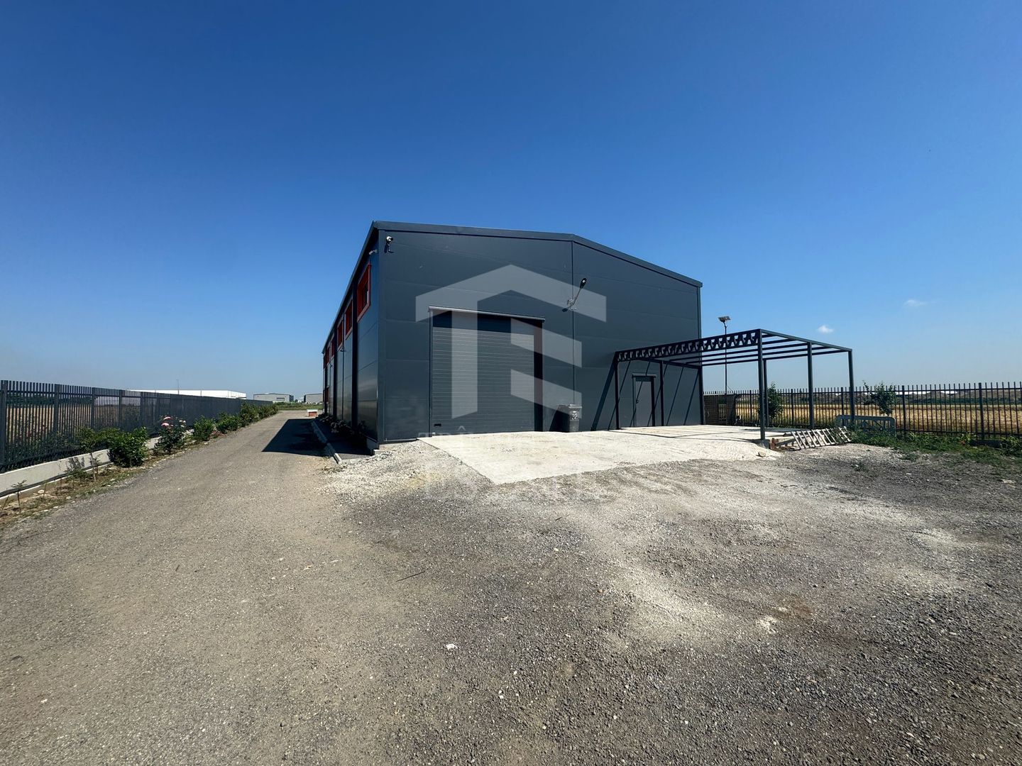 Hala Varteju | 1 km Centura Bucuresti | 4 km A0 - Poză 3