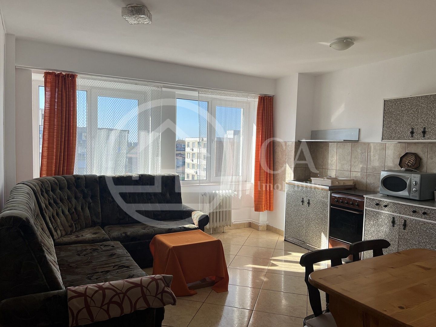 Apartament cu 3 camere de inchiriat zona Dacia Oradea - Poză 8