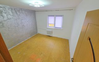 Apartament 2 camere decomandat Brazda lui Novac et3 scoala 23 - Poză 2