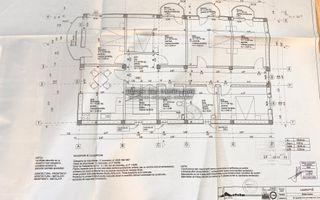 Vila P+2 E De vanzare!!! 14 Camere, 12 dormitoare l zona Palazu Mare - Poză 9