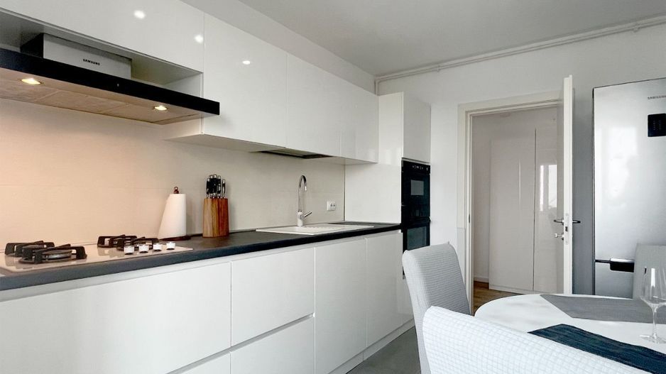 3 camere, 90 mp, Mobilat Lux Decebal Rond Alba Iulia - Poză 1