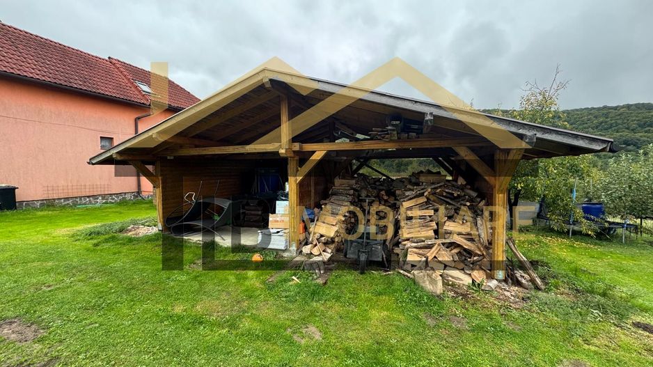 Vila cu 8 camere de vanzare, teren 1580mp, Zona Praid - Poză 38