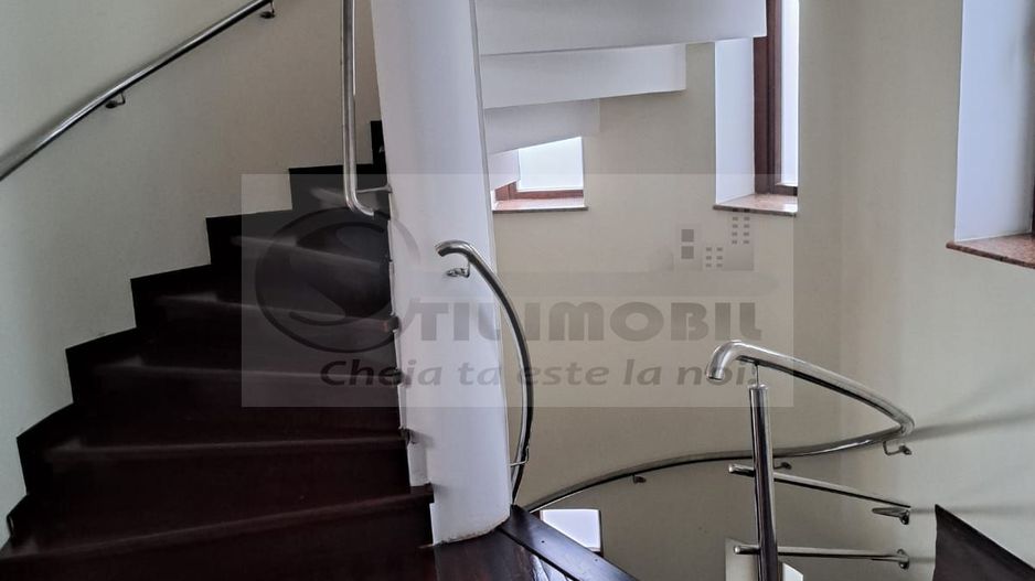 Casa/Vila de Inchiriat COPOU - 3000 euro - Poză 31