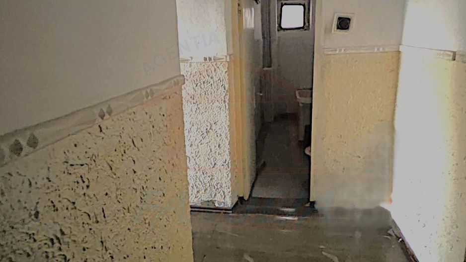 59.500 euro, APARTAMENT doua camere, decomandat, etaj 3 I.C. Frimu - Poză 4