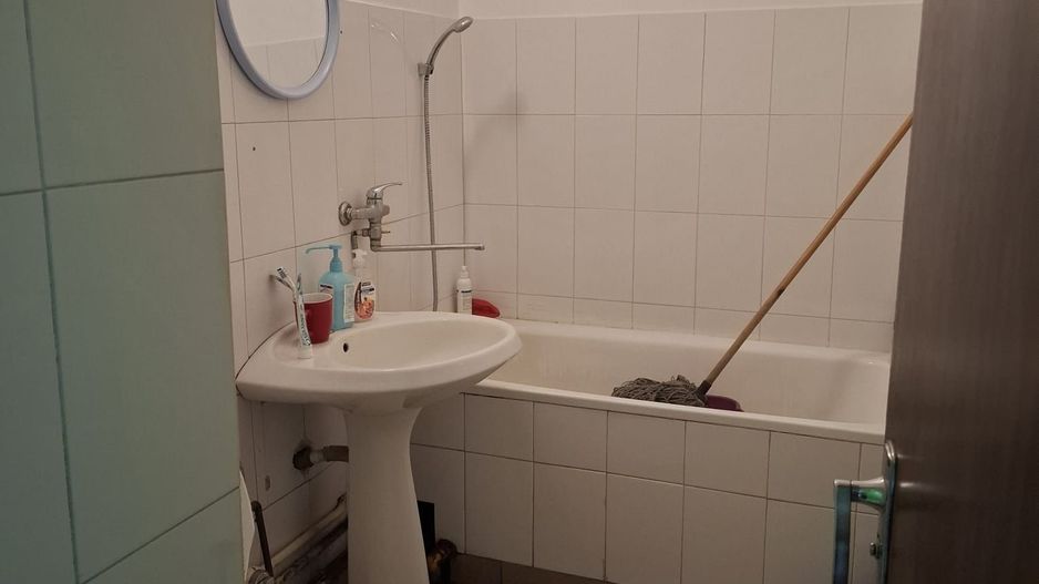 Spatiu Comercial,Calea Bucuresti-Zona Sp. Judetean,vitrina la strada - Poză 5