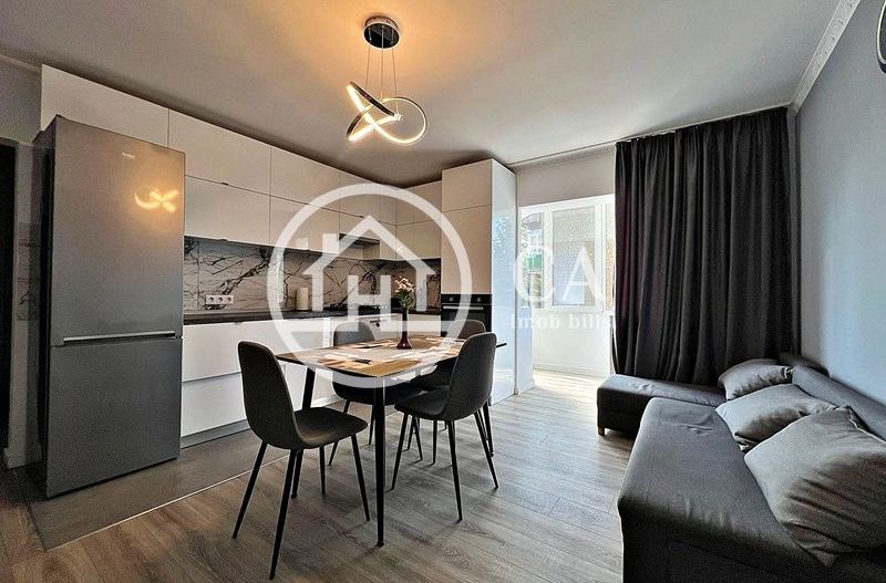 Apartament de închiriat cu 3 camere în zona Rogerius, Oradea - Poză 2