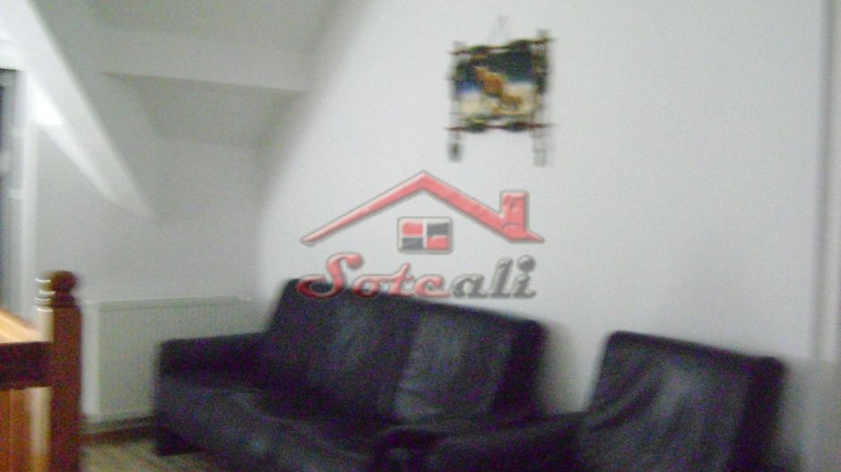 Pensiune de vanzare P+E Busteni - central - Poză 7