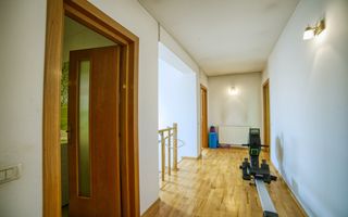 Casa complet mobilata 5 camere 3 bai curte generoasa - Poză 23