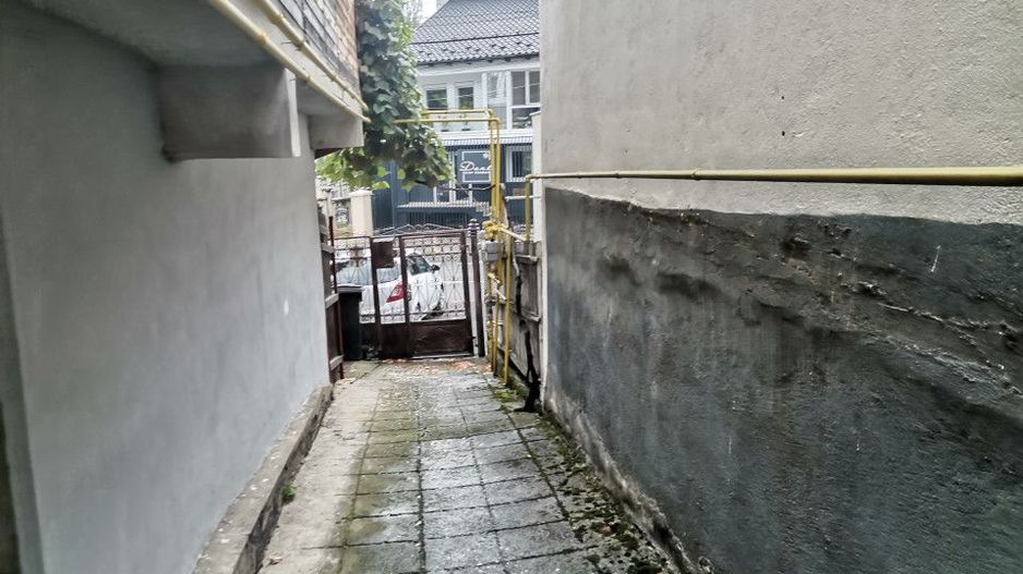 Vanzare casa veche, strada Trivale - Poză 3