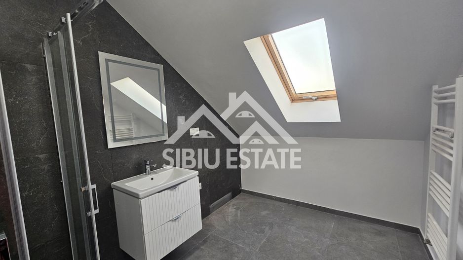 Apartament 3 camere, 2 bai LA CHEIE - Poză 9
