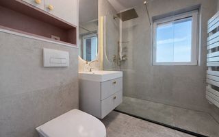 Vanzare 4 camere  + terasă 105 mp, view panoramic, Bună Ziua - Poză 11