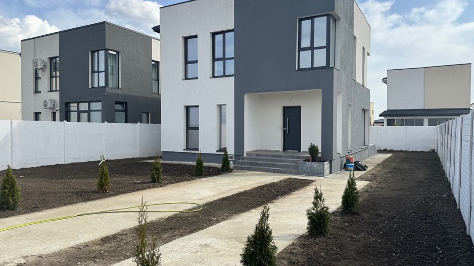 Vila MODERN Tunari cu Pompa de caldura, curte 430m2,  0% comision - Poză 2
