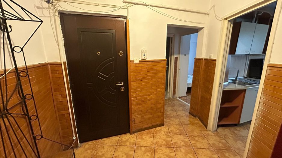 Apartament 2 camere, etaj 3 - zona Cetate - Poză 7