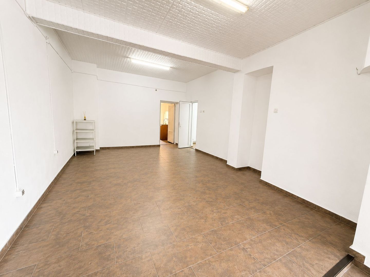Fabric | Spațiu Comercial | 73 mp utili | Vad Comercial | Stradal | Tramvai - Poză 3