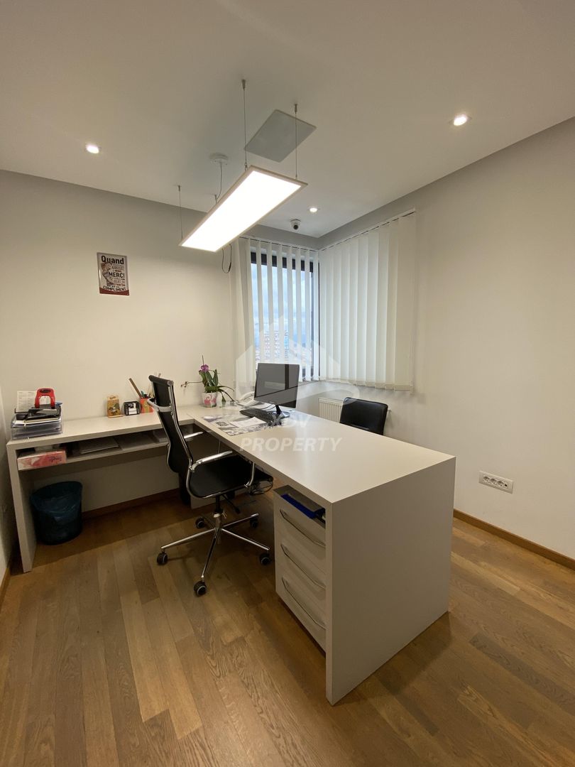 Spatiu de birouri  219mp utili , mobilat complet, Sibiu, D. Stanca - Poză 8