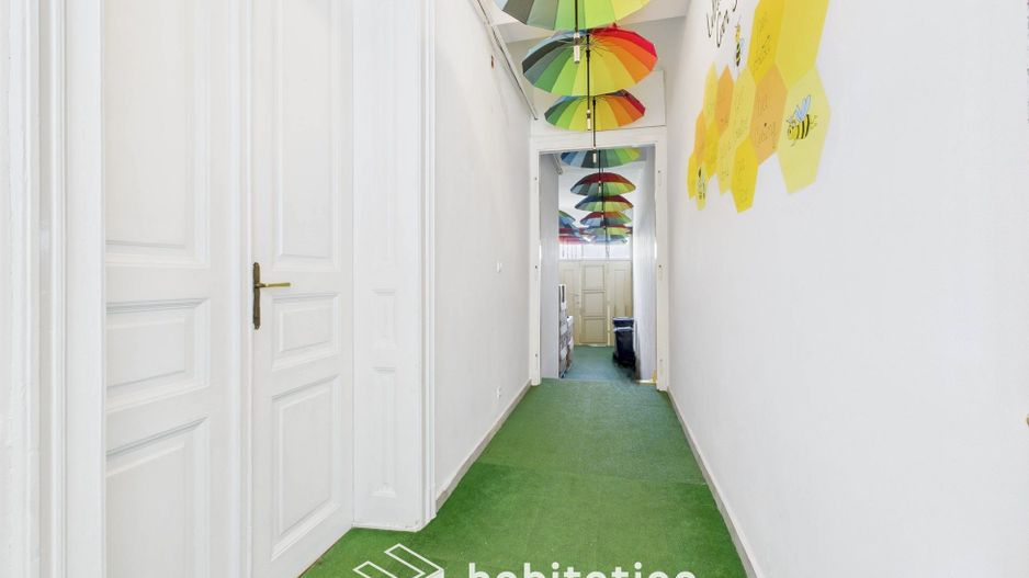 Casă de închiriat în zona Lunei – ideală pentru locuit sau birouri - Poză 11