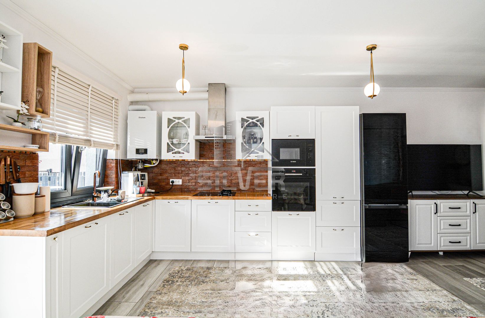 Casa de tip duplex finisata mobilata in Floresti zona Florilor - Poză 8