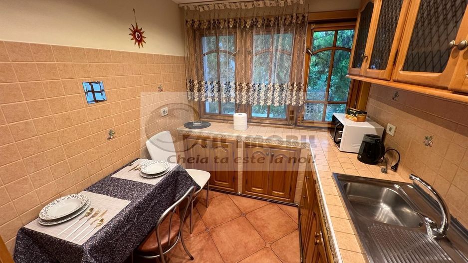 Apartament 3 camere – Podu Ros- 550 Euro - Poză 6