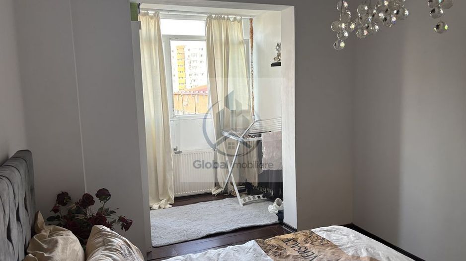 Apartament de vanzare - Poză 3
