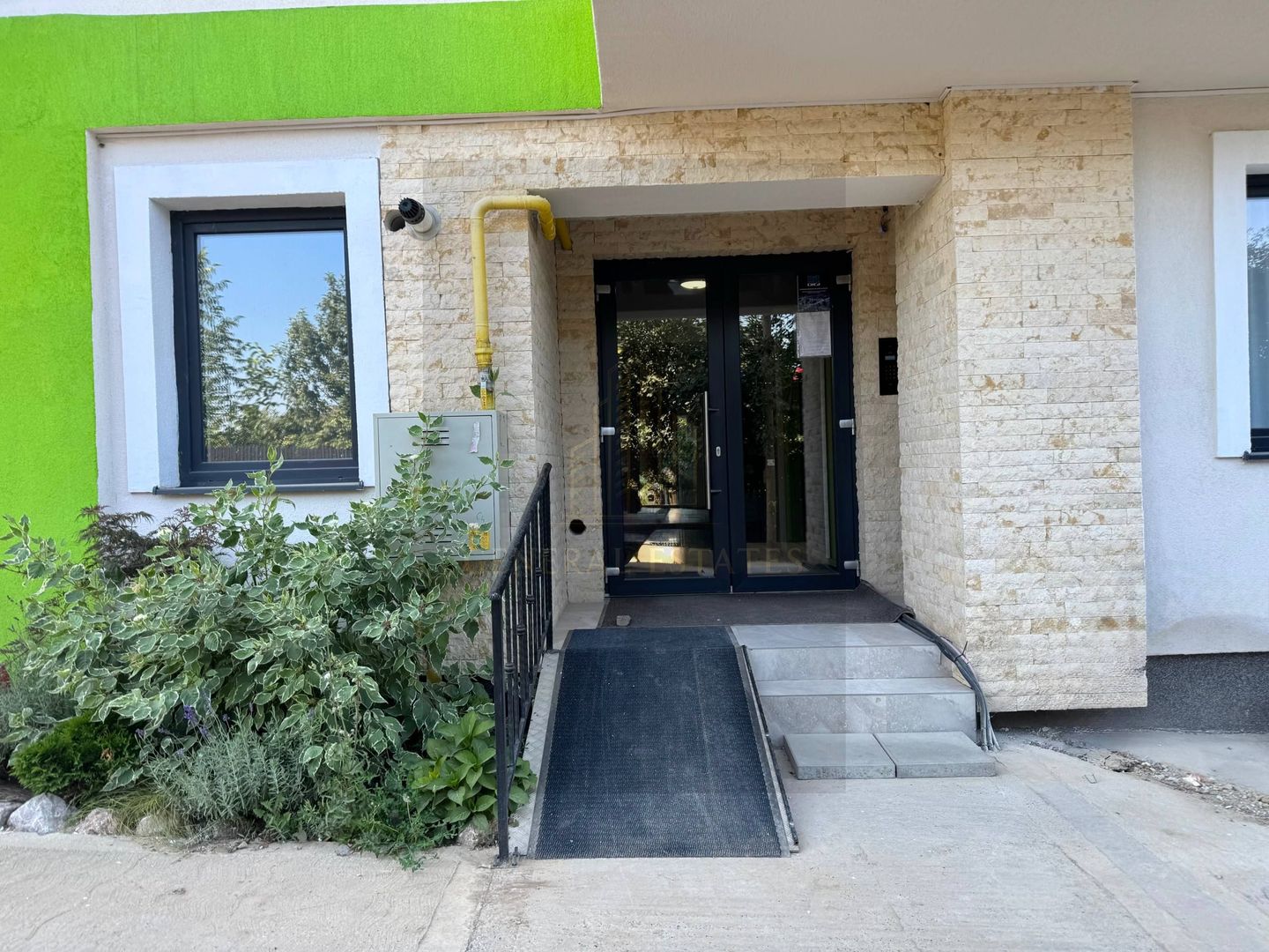 Vânzare apartament cu 2 camere, 53 m.p. - Gata de intrare. - Poză 19