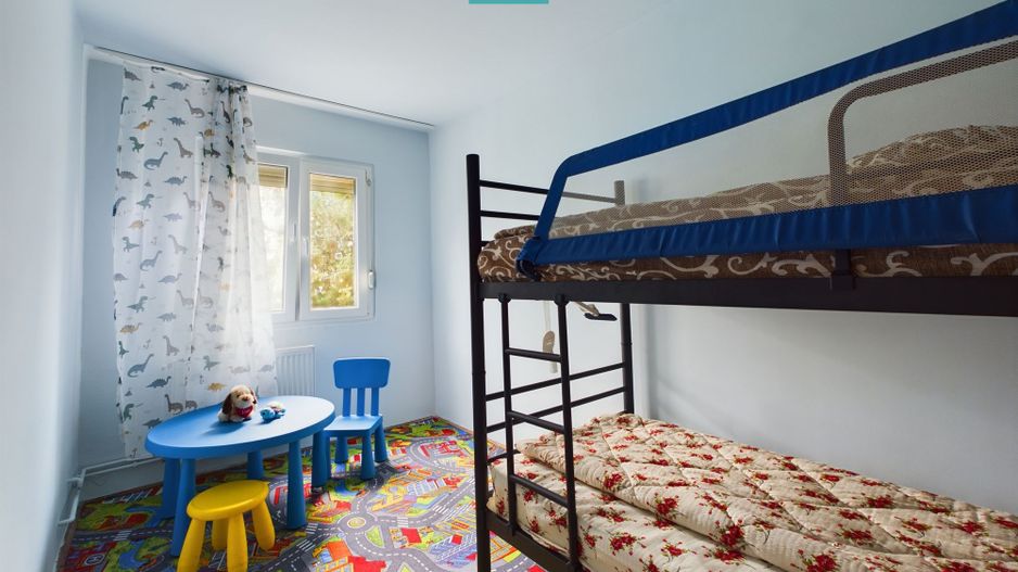 Apartament de vânzare cu 3 camere în Vlaicu - Poză 9