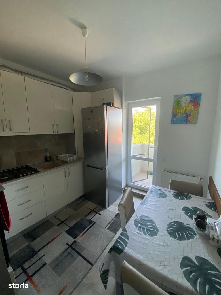 Vânzare apartament de 3 camere decomandat in Chiajna cu parcare - Poză 3