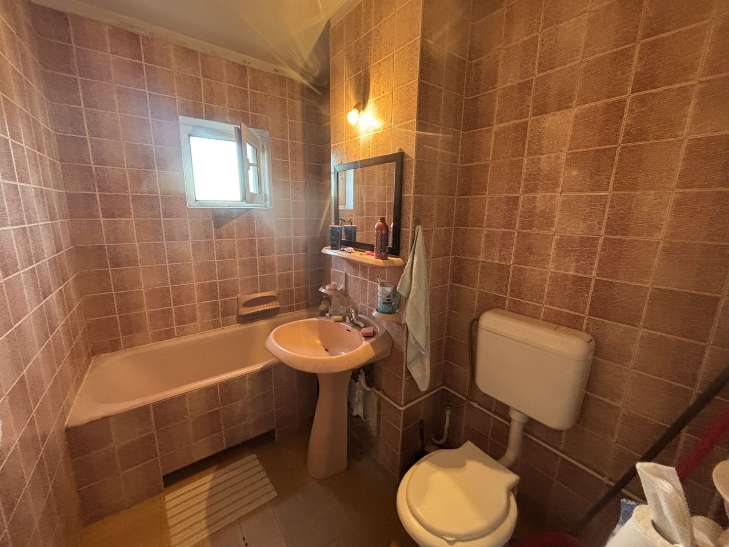 Spatios in zona Dambovita - Poză 12