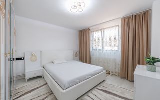 Proprietate cu 2 case si curte in Oarja, AG - Poză 8