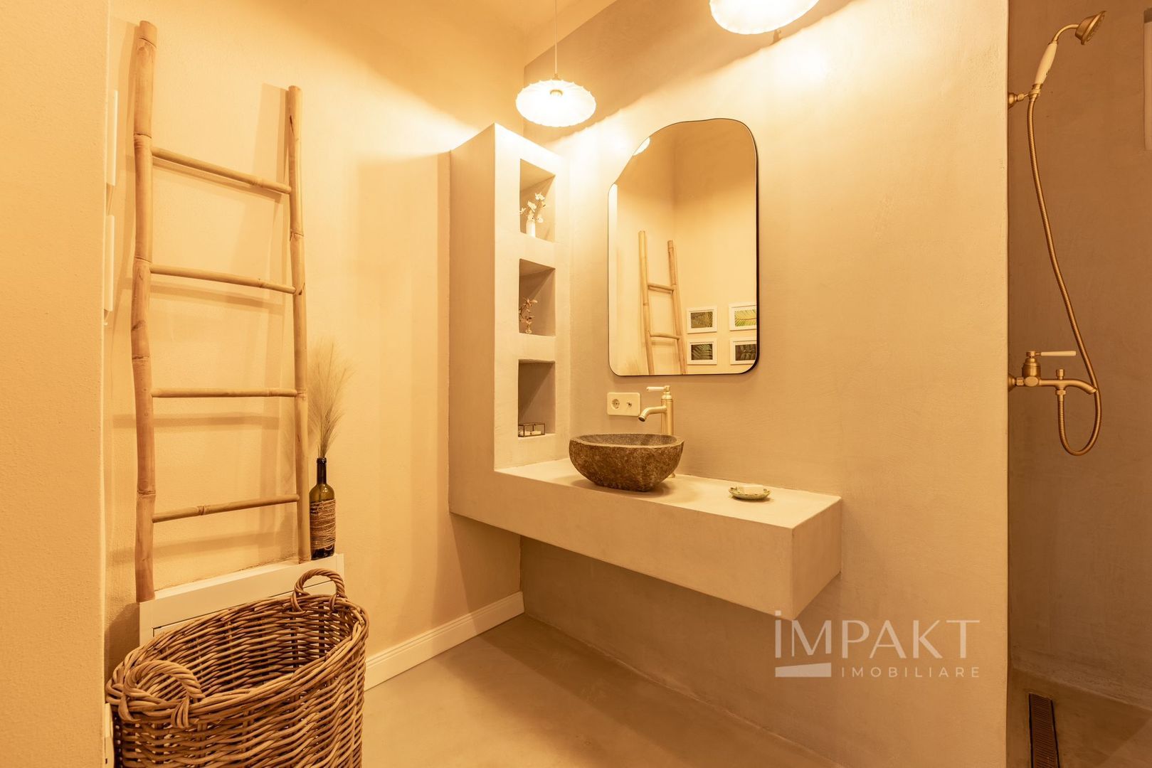 Apartament superb cu 2 camere de vanzare in zona ultracentrala! - Poză 17