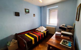 Apartament cu 4 camere decomandate, Centru - Poză 7