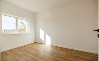 Duplex P+1E| Gata de Mutare| 5 cam, 3 bai | Teren 313 m Săcălaz| Comision 0 - Poză 10