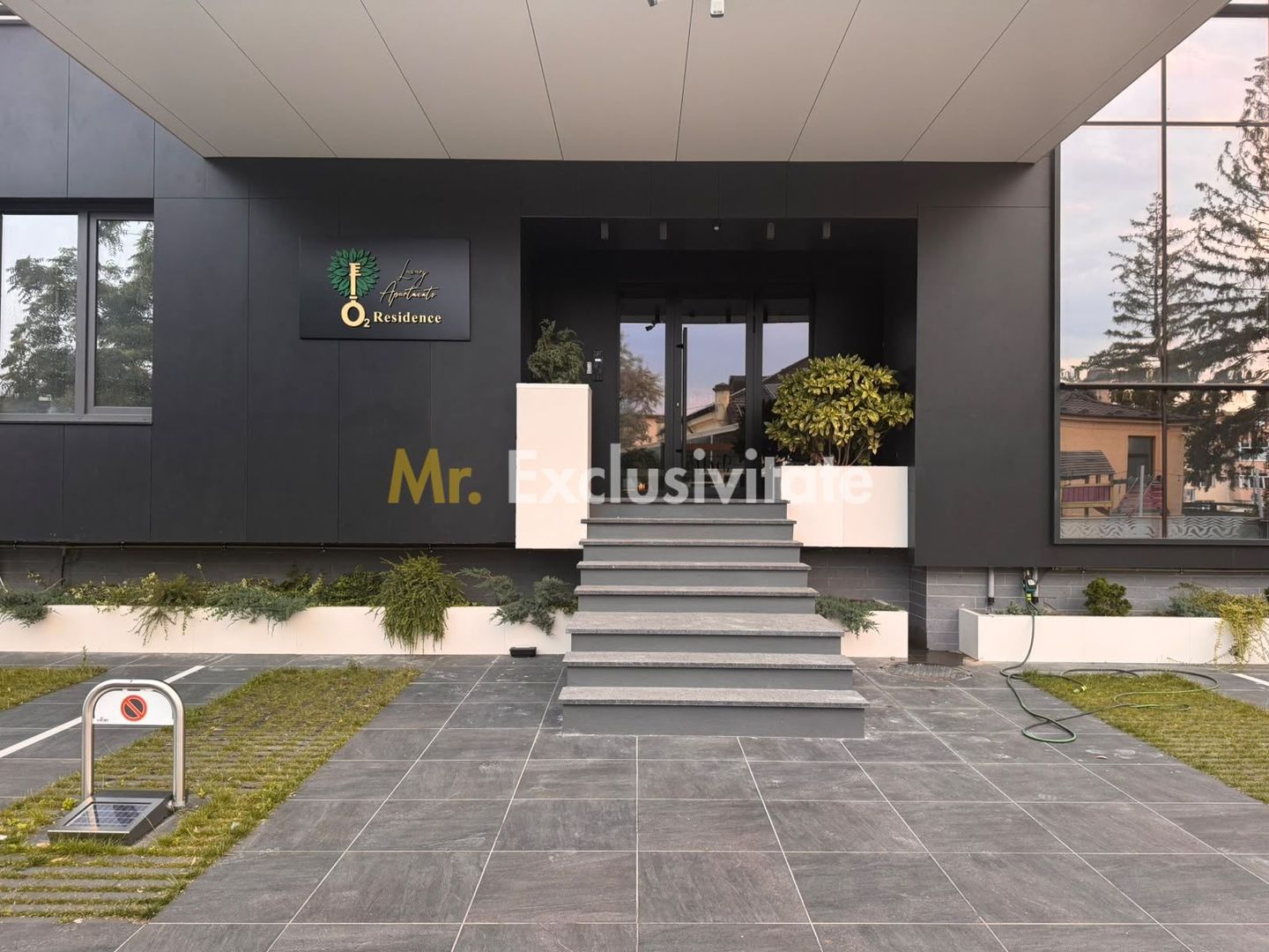 Spațiu comercial ultracentral - prima inchiriere - Poză 1