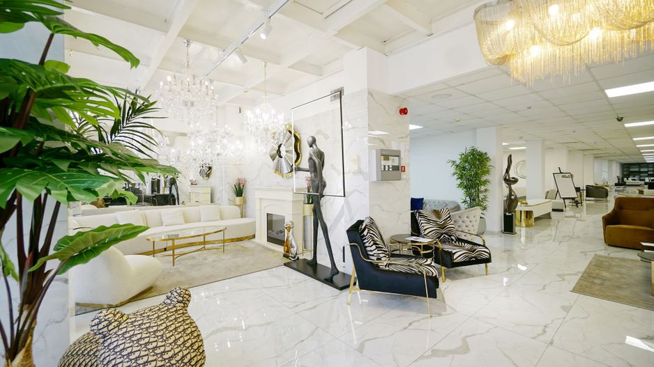 Spatiu comercial 2000 mp,Valea Cascadelor - Poză 9