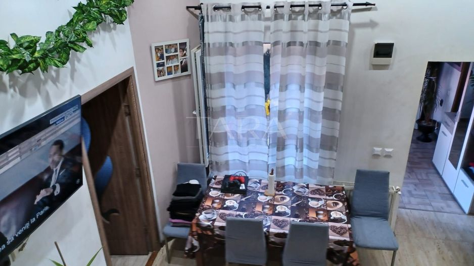 Casa insiruita de vanzare cu 4 camere in zona Centrala - Poză 4