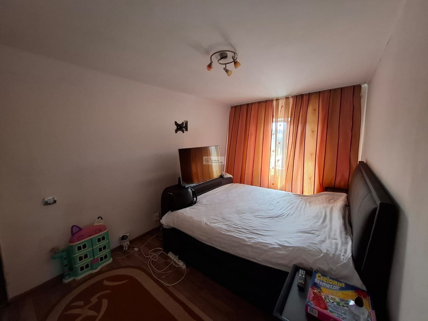 Apartament 4 camere/Longinescu/85mp/et 3/3-70.000  euro - Poză 9