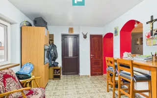 Casă solidă cu 1400 mp teren în Iratoșu - Poză 15