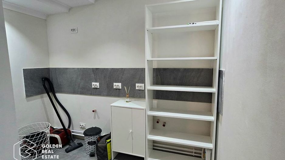 Casă cu design deosebit în Vladimirescu - Poză 13