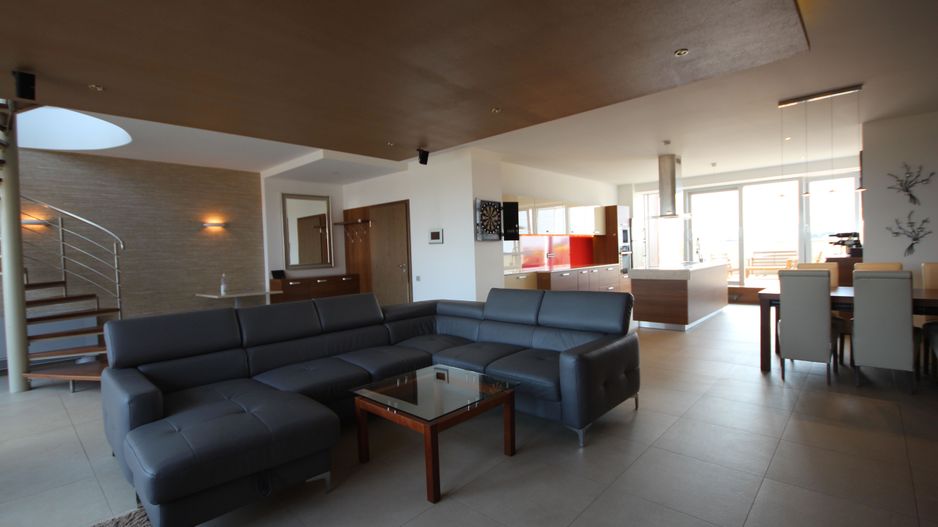 Penthouse de vanzare cu terase de - Poză 8