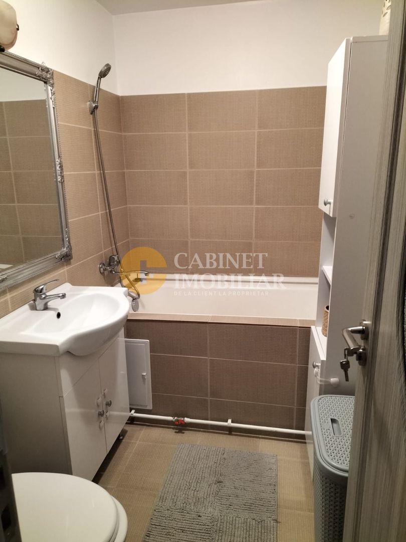 Etaj 1 Nicolina Prima Statie Apartament 2 Camere Decomandat Bloc 1983 - Poză 9