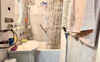 Spatiu comercial+Garsoniera 55,5 mp-parter-Zona Centrala - Poză 4