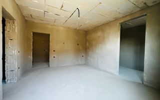 Duplex despărțit prin garaj Zona Centrala Dumbravita - Poză 1