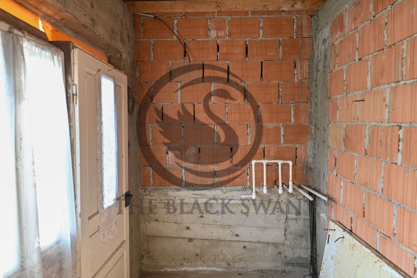 Casa la rosu de vanzare | Iordacheanu - Valea Cucului | Comision 0% - Poză 18