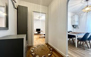 Apartament 3 camere, prima închiriere, elegant si primitor, in Circumvalațiunii - Poză 2