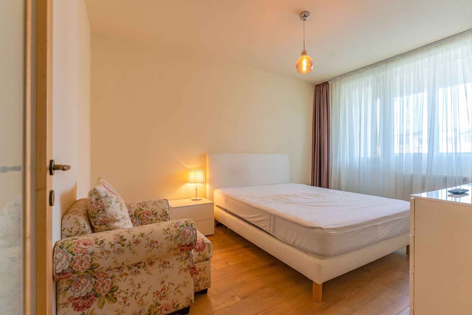 Apartament zona ONIX, mobilat si utilat - Poză 9