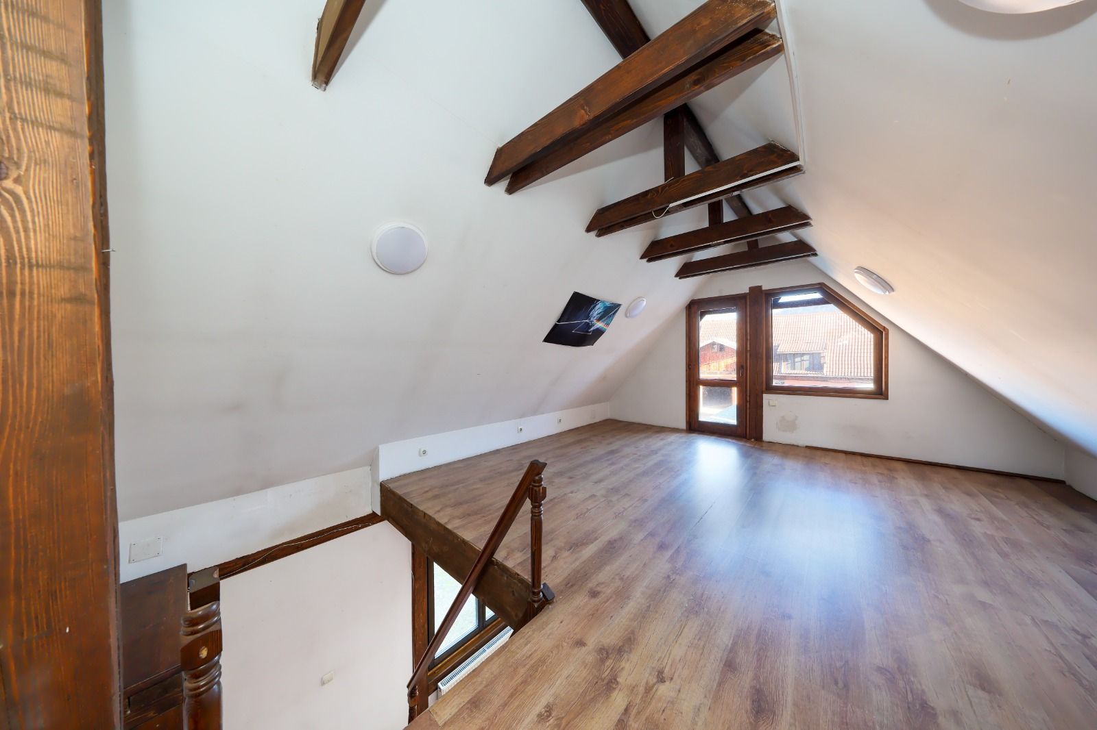 Casa de vanzare Rasnov + Spatiu Comercial | Teren 1062mp - Poză 47